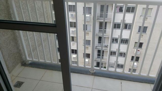 Apartamento com 65M² e 2 quartos (sendo 1 suíte). Neves - SG - Foto 4