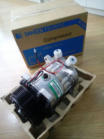 Compressor Sanden 7h15 8 orelhas 12v/24v polia 2A/8pk