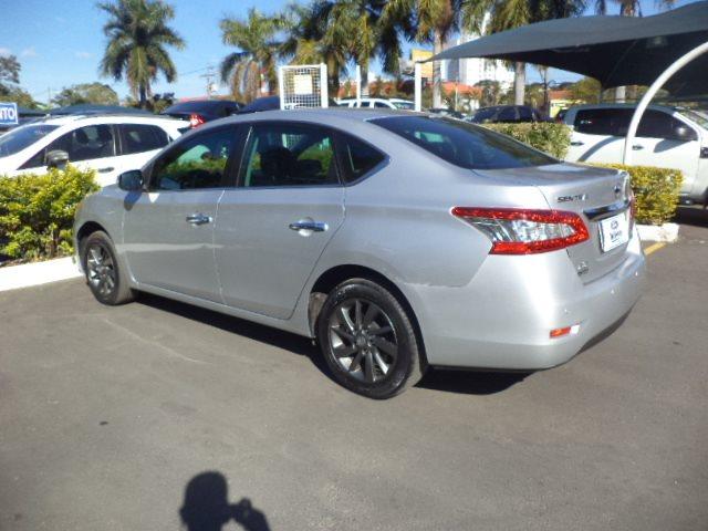 NISSAN SENTRA 2014/2015 2.0 SV 16V FLEX 4P AUTOMÁTICO - Foto 8