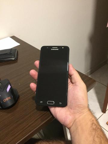 Vendo celular J7 prime semi novo!