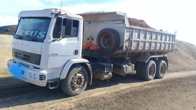 Mercedes Atron 2729 2014 caçamba Parcela 2.295,04