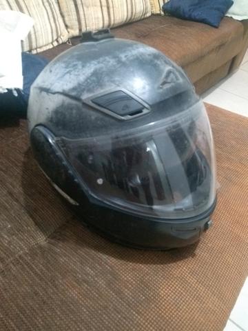 Capacete