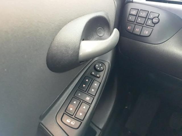 FIAT STILO 1.8 8v(Flex) 4P - Foto 17