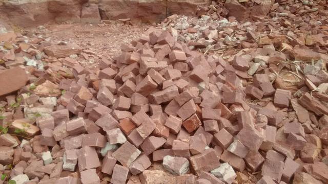Pedra para calçamento, Paralelepípado