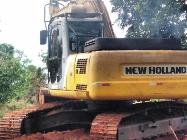 Escavadeira Hidráulica E-215C New Holland 2006 - Foto 2