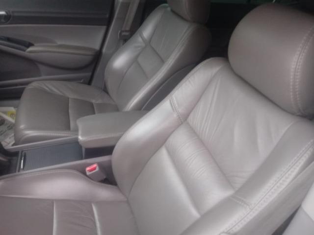 Honda Civic LXS 1.8 2010 - Foto 6