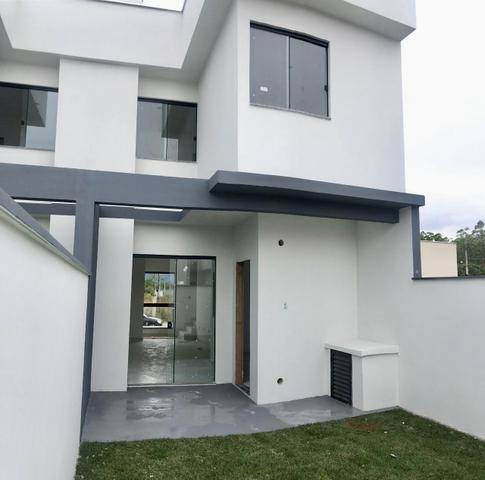 Sobrado geminado pronto com 3 quartos - excelente acabamento - Foto 5