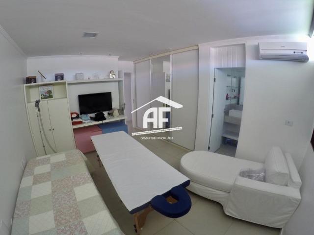 Casa construída em 2 lotes no condomínio Jardim do Horto - Área de lazer completa - Foto 19