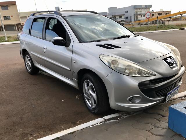 Peugeot 207 SW XR 1.4 completa