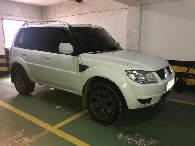 Pajero TR4