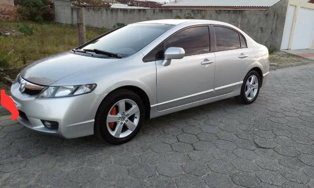 Honda Civic LXS 1.8 2010