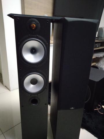 Par de caixa torre Monitor Áudio Mr4 120w cada