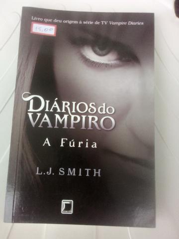 Diários do vampiro coleção 15,00 cada livro - Foto 5
