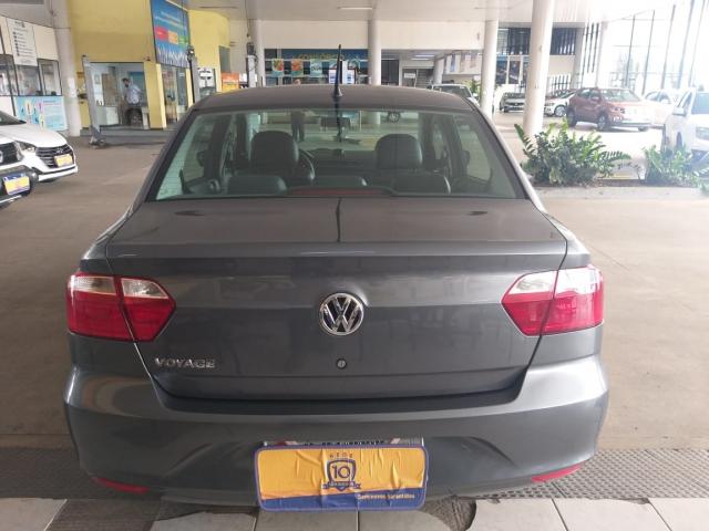Volkswagen Voyage 1.6 MSI TOTALFLEX 4P - Foto 4