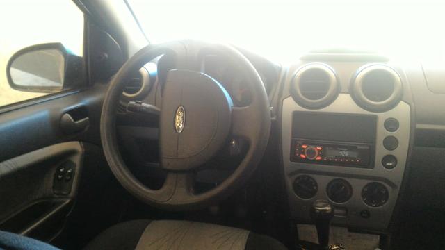 Ford Fiesta - Foto 4