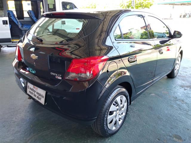 CHEVROLET ONIX 2015/2015 1.4 MPFI LT 8V FLEX 4P MANUAL - Foto 3