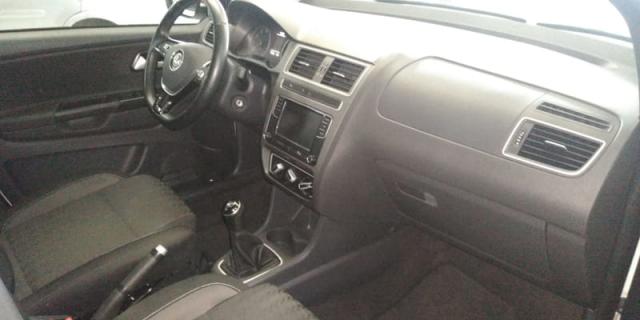 VOLKSWAGEN FOX COMFORTLINE 1.6 8V 2018 - Foto 8
