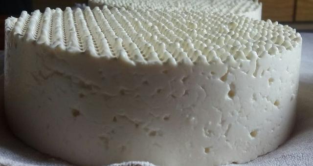 Queijo fresco e queijo enchuto