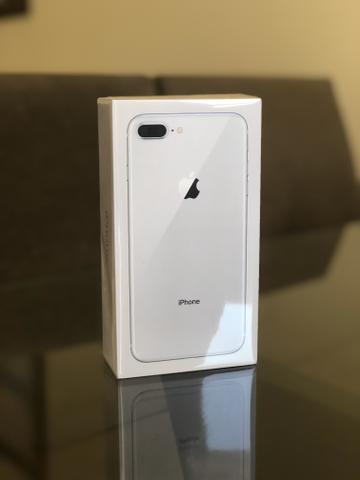 IPhone 8 Plus 64gb - Prata - Lacrado, 1 ano de garantia Apple