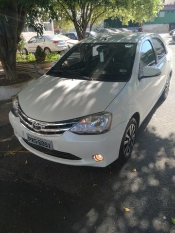 Etios 2015 - Foto 2
