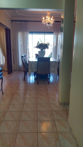 Vendo um lindo Sobrado com 5 Quartos e 3 banheiros no setor leste do Gama DF - Foto 10