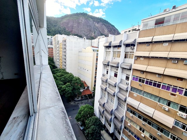 Apartamento para venda com 220 metros quadrados com 4 quartos em Copacabana - Rio de Janei