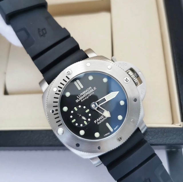 Relógio Panerai Submersible Amagnetic Automático Novo 