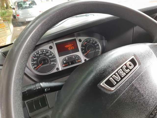 Iveco Daily 35s14 carroceria 2014 - Foto 10