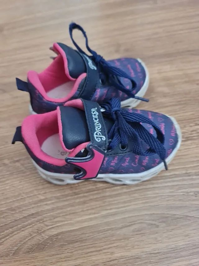 Tênis Disney Princesa Original - Acende a Luz.  - Foto 2