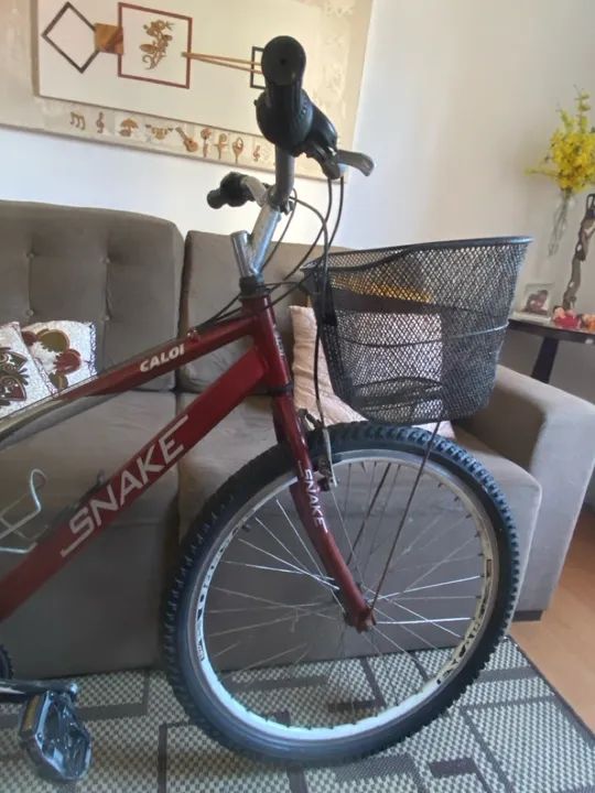 Bicicleta feminina em alumínio CALOI SNAKE? pouco usasa - Foto 4