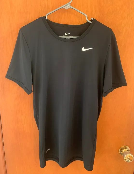 Camisa da Nike Dri-Fit M preta 
