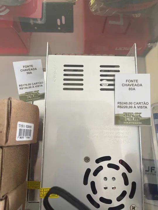 Fonte  chaveada de 80A e 50A - Foto 2