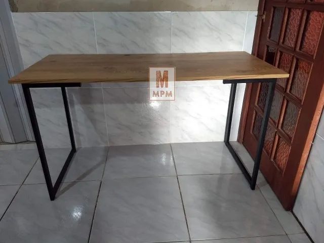 Mesa Escrivaninha grande em aço Amadeirado - Foto 3