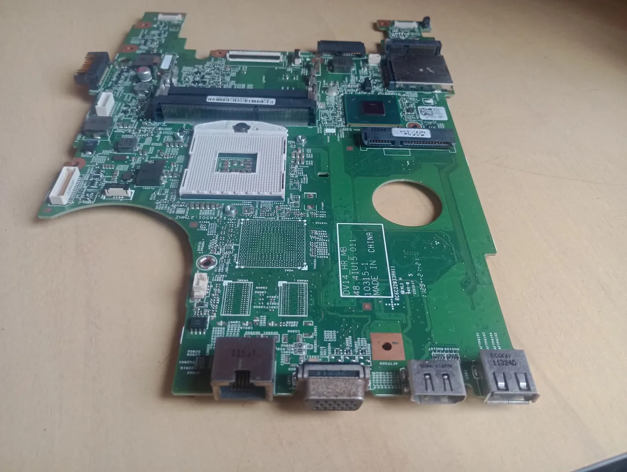 Placa mãe notebook Dell Inspiron 14 modelo p22g