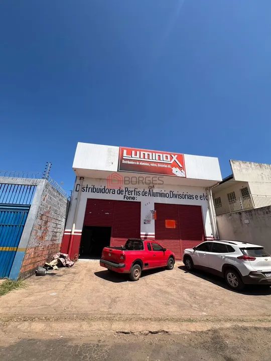 Pavilhão comercial no bairro Centro em Imperatriz-MA