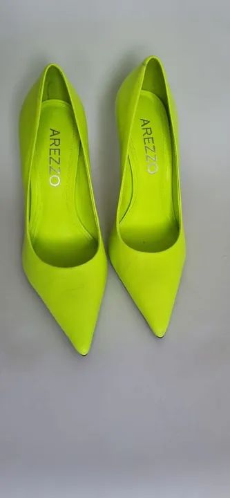 Escarpam AREZZO Verde Limão 