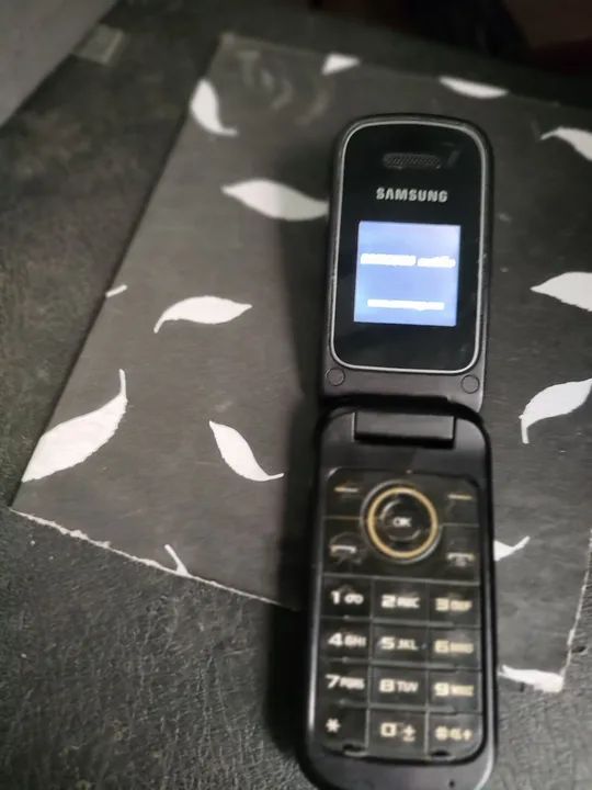 Celular Samsung antigo - Foto 2