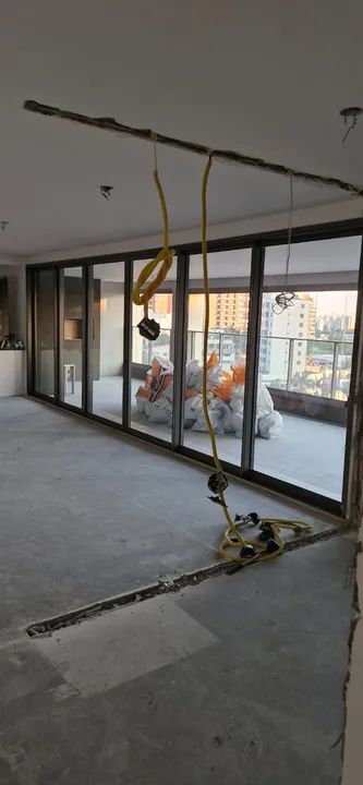 Porta caixilho 7 cinza com vidros,  7,40 X 2,40  - Foto 2