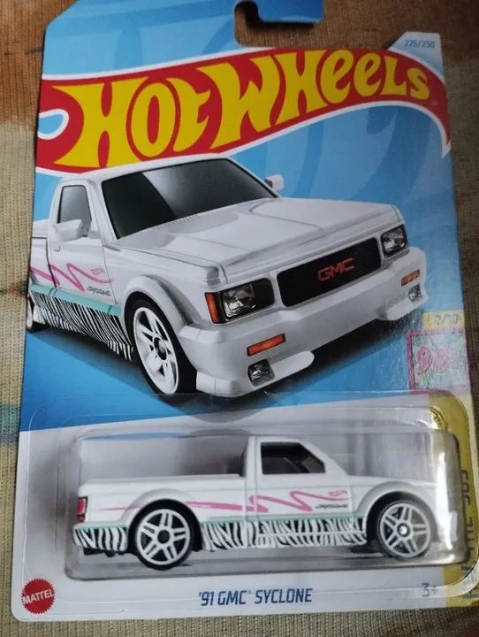 Hot wheels 91 GMC Cyclone  - Foto 5