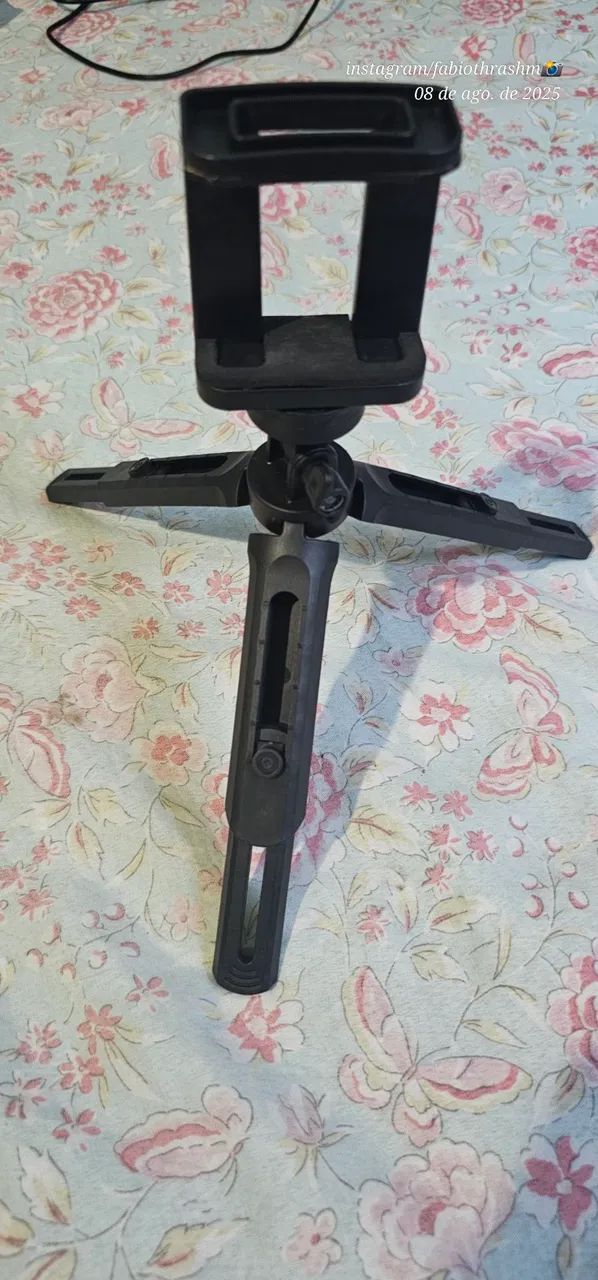 Tripé para Celular - Estabilidade e Praticidade! - Foto 2