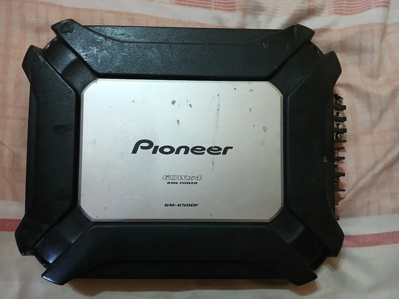 Amplificador Pioneer GM-6500F 60Wx4