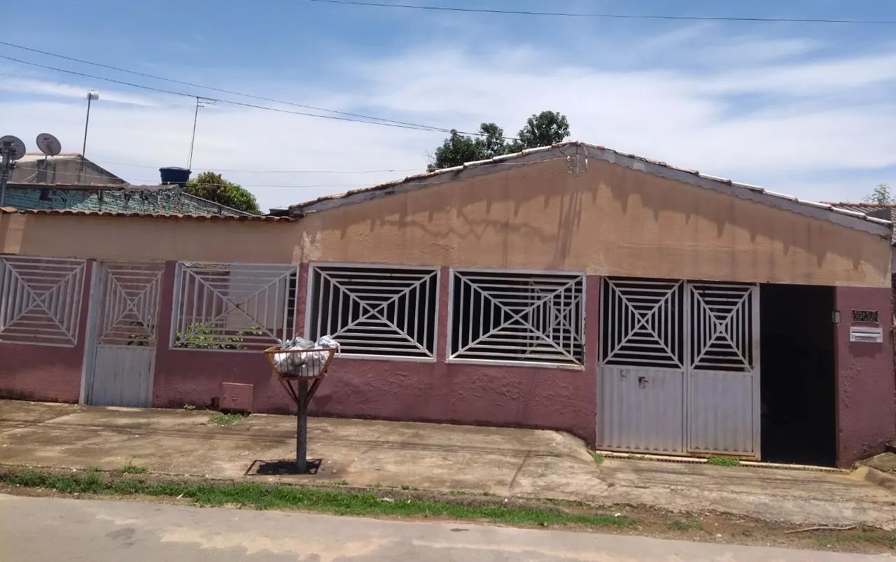 Casa três quartos.  - Foto 2