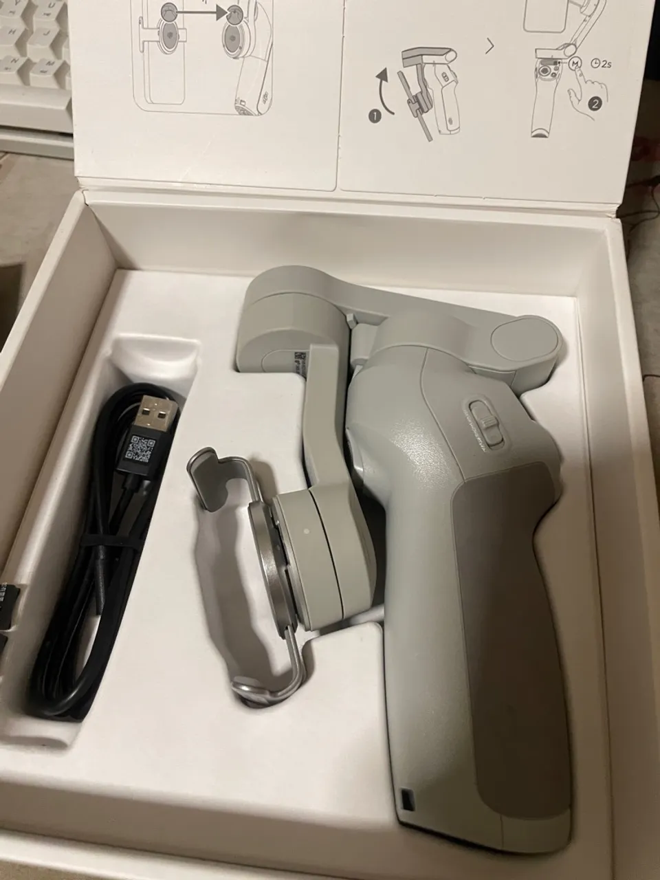 Estabilizador para Celular DJI OM 5 - Pronta Entrega