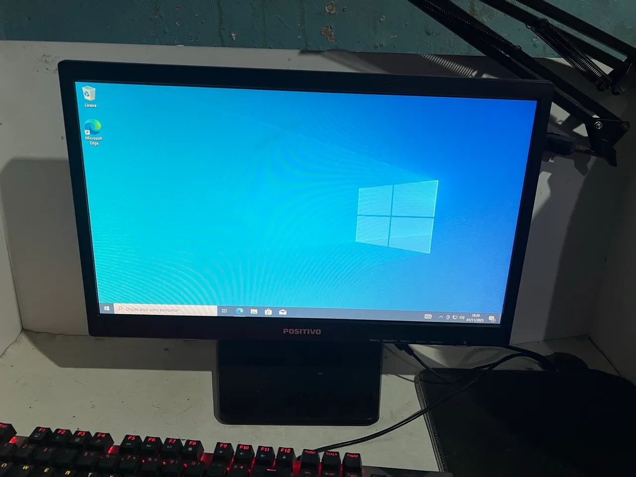 Positive 19 Inch Monitor PERFECT!!!64264604312705123