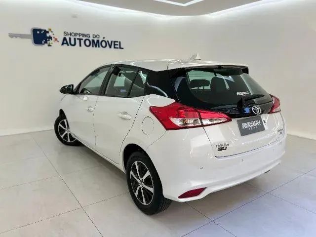 Toyota Yaris XS 1.5 Flex 16V 5p Aut. - Foto 4