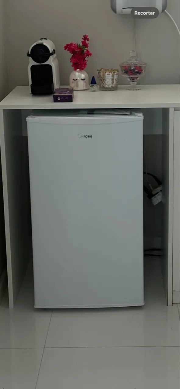 Frigobar  Midea 93 LT