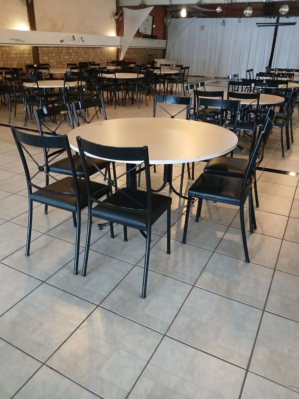 Cadeiras de Jantar eventos e restaurantes - Foto 3