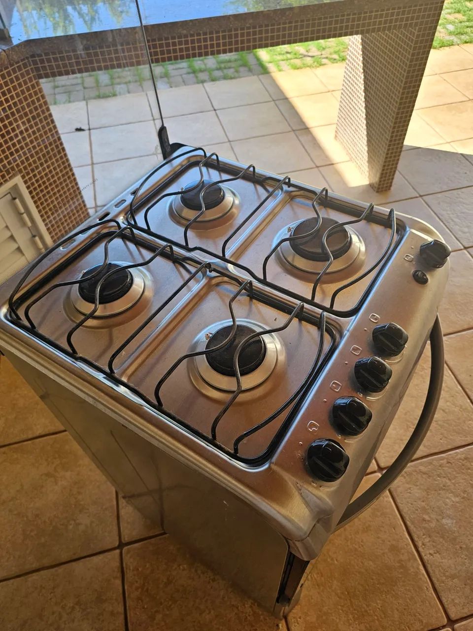 Fogao Inox Electrolux- 4 bocas - Foto 3