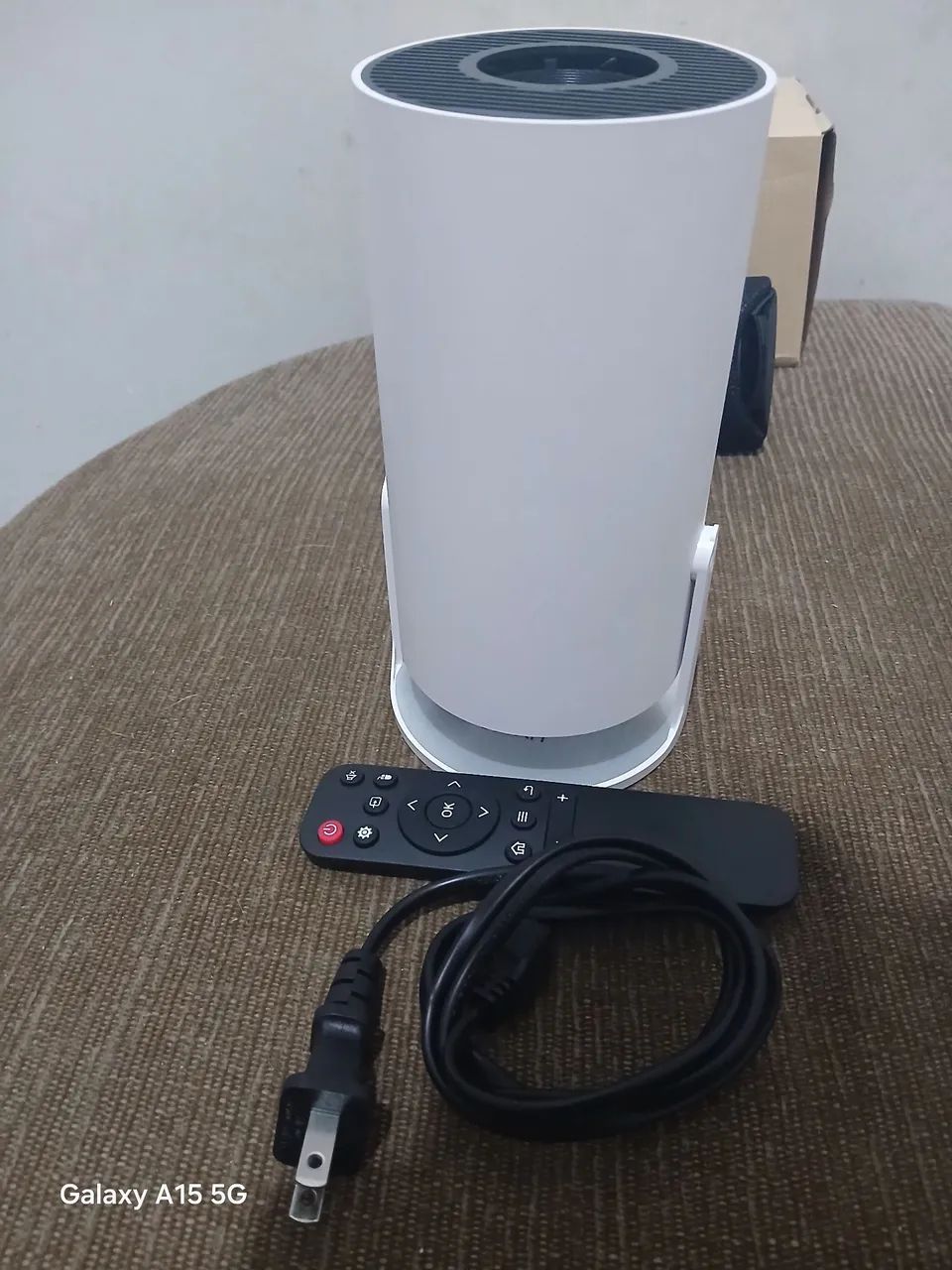 Vendo retroprojetor novo novo 