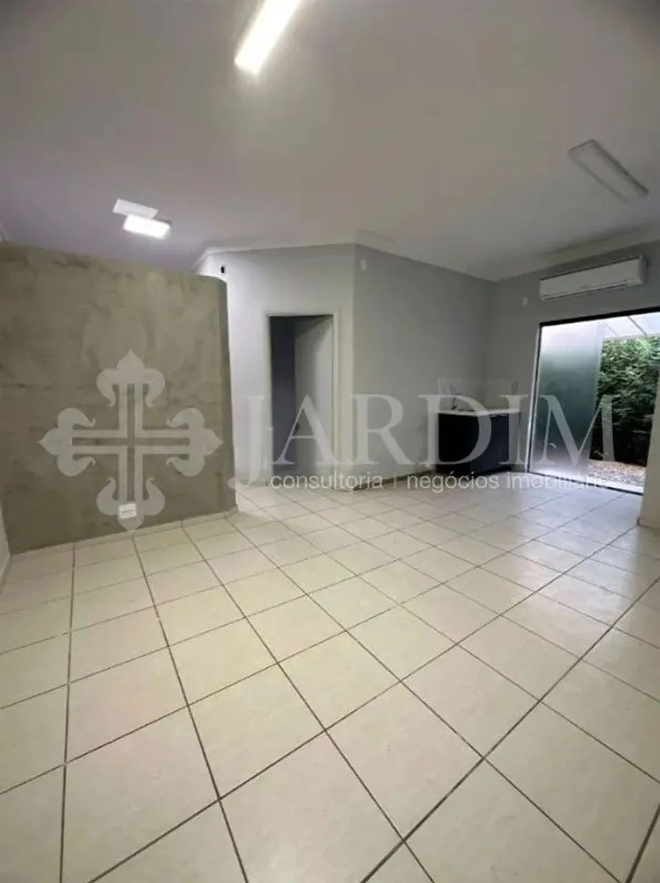 SALA TERRAS CENTER OFFICE
